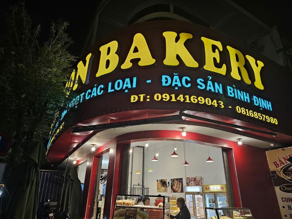 Bánh Ngon bakery Nguyễn Huệ