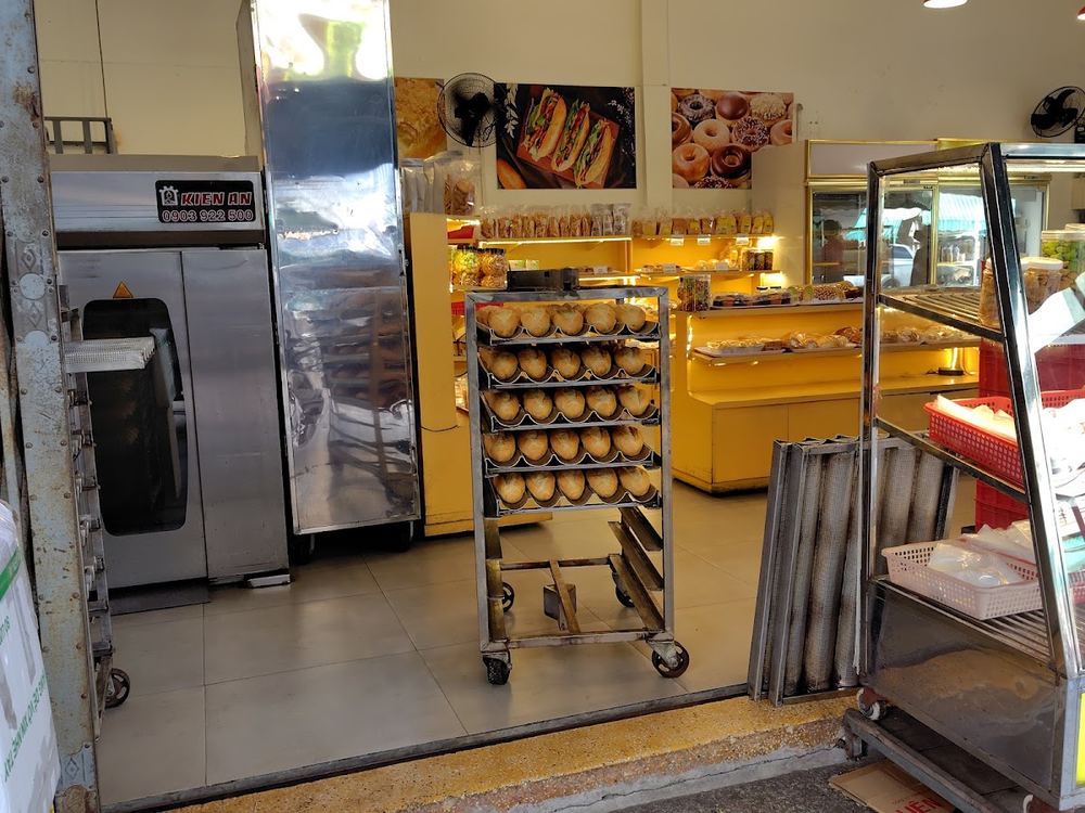 Bánh Ngon bakery Nguyễn Huệ