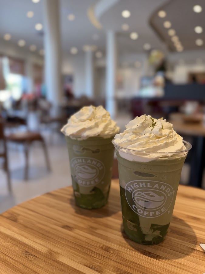 Highlands Coffee (뚜이호아 빈컴프라자 1층)