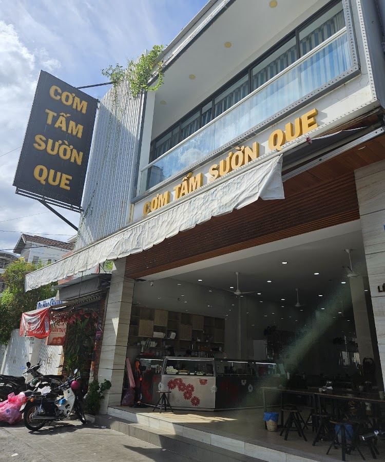 Cơm Tấm Sườn Que (껌땀 스언 꿰 / 껌땀 맛집)