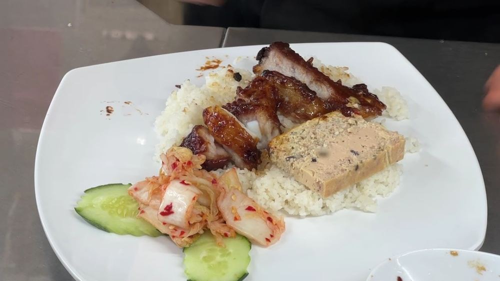 Cơm Tấm Sườn Que (껌땀 스언 꿰 / 껌땀 맛집)