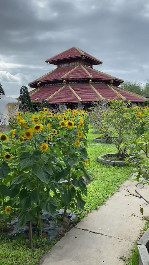 Làng Nghề Trường Sơn (Trường Sơn Craft Village / 쯔엉선 공예마을)
