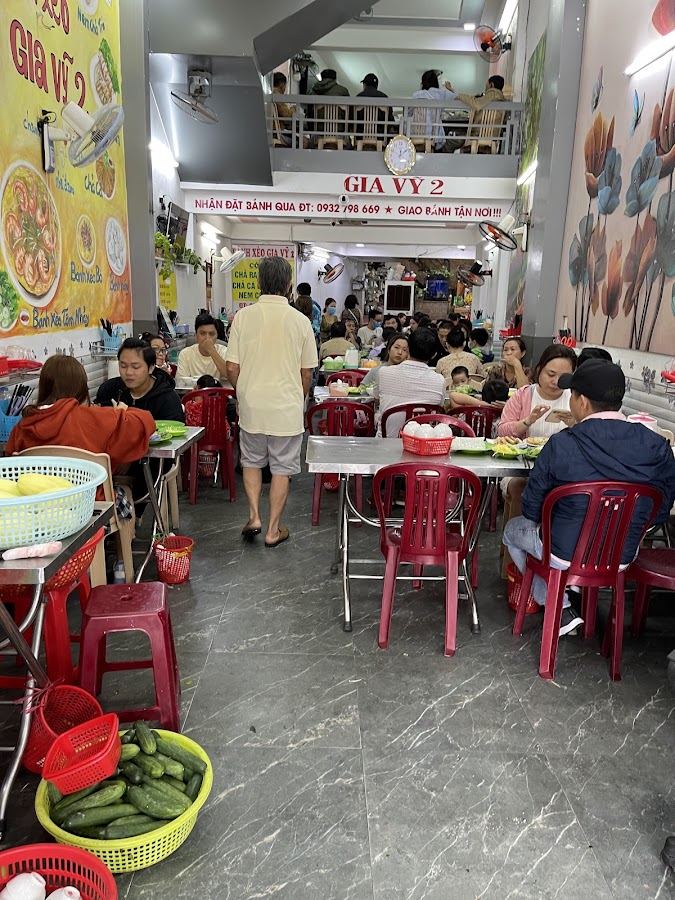 반쎄오 똠냐이 지아비