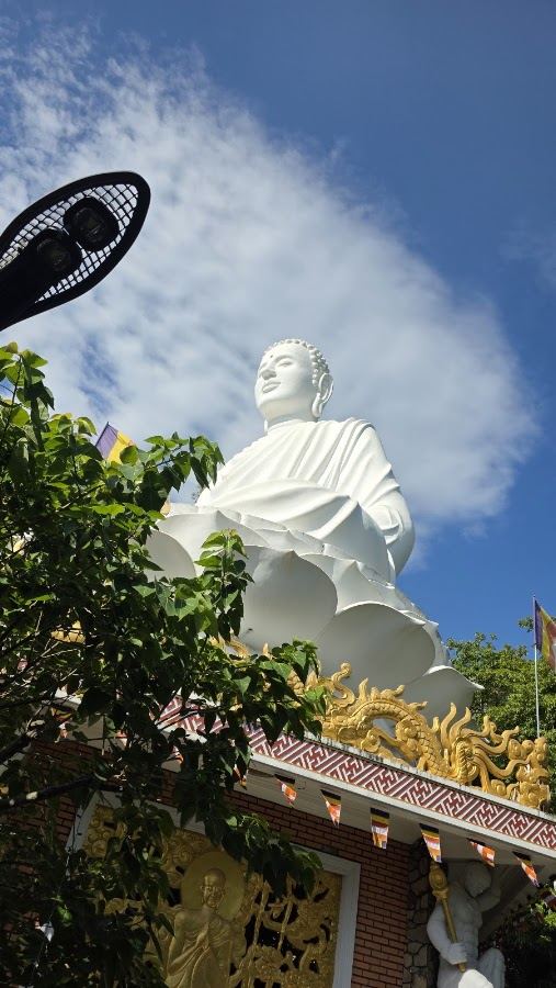 Bao Lam Pagoda