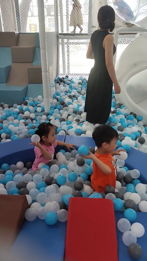 Khu vui chơi TOKIDS