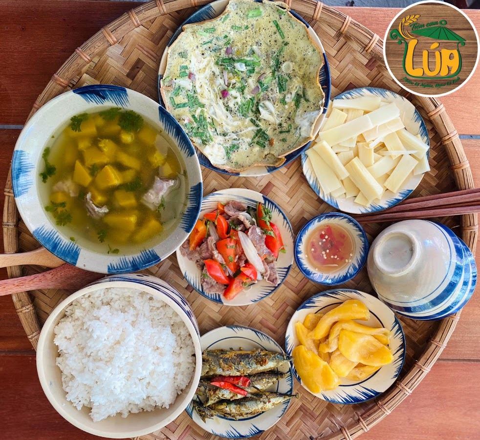 Tiệm Cơm Lúa