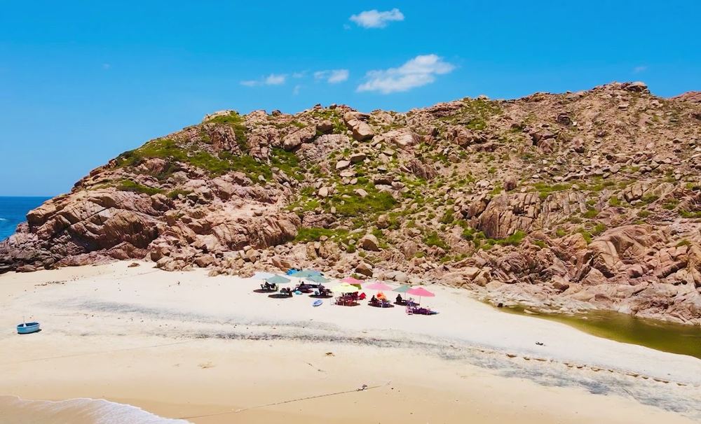 Hon Kho Beach
