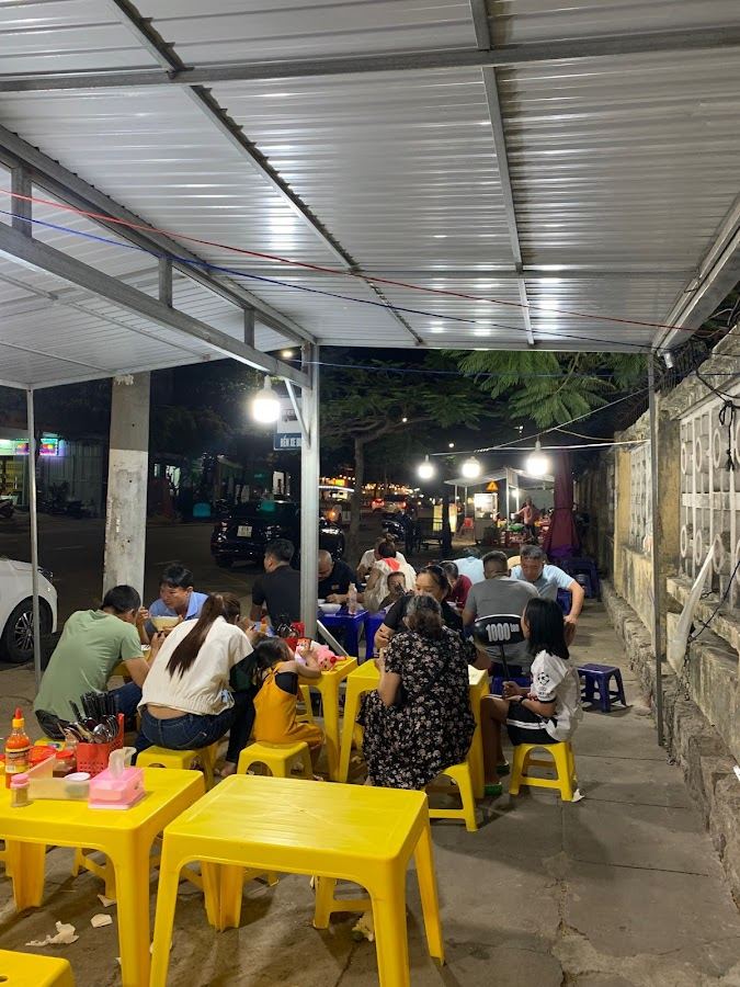 Bánh canh hẹ Bé Hai