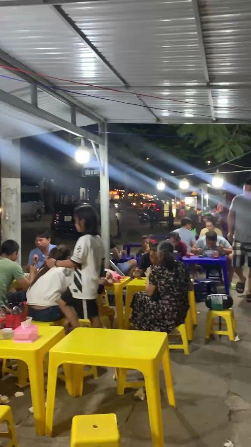Bánh canh hẹ Bé Hai