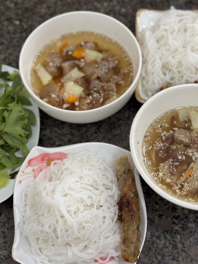 Bún Chả Hà Nội - Phở Bò 60 Nguyễn Thị Minh Khai, Phường 7, Tuy Hoà