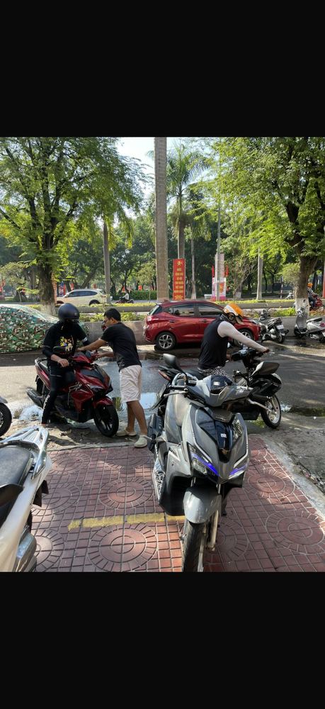 오토바이 렌트 (60B Nguyễn Thái Học)