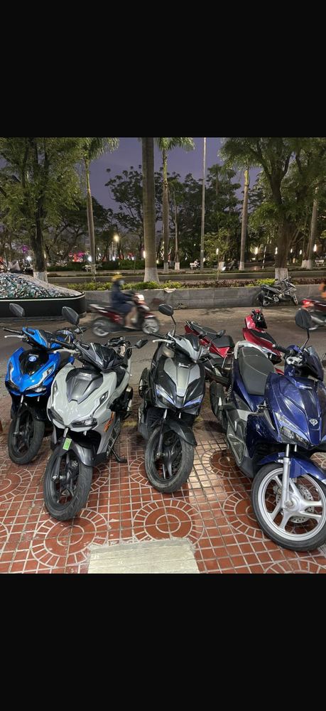 오토바이 렌트 (60B Nguyễn Thái Học)