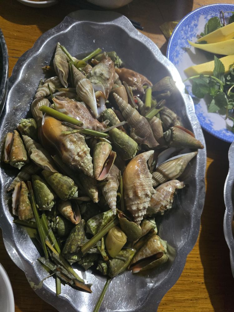 쏭까우 해산물(로컬 수상식당)