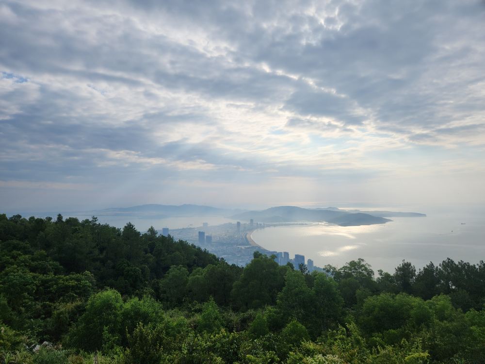 쑤언번산