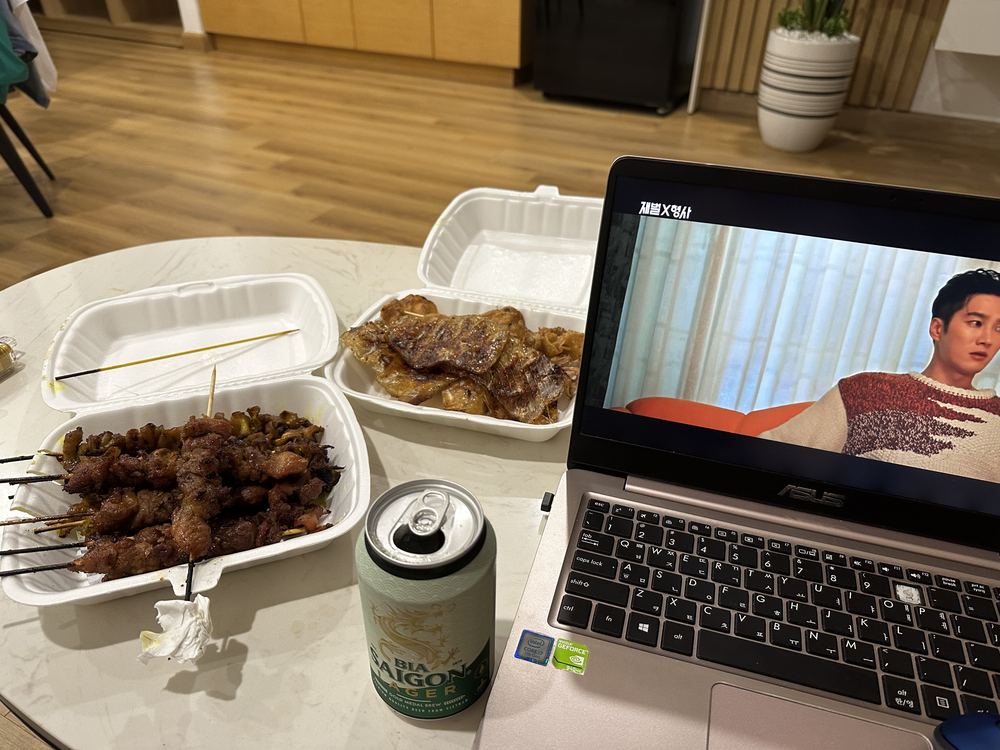 TMS 골목 숯불 꼬치 노점