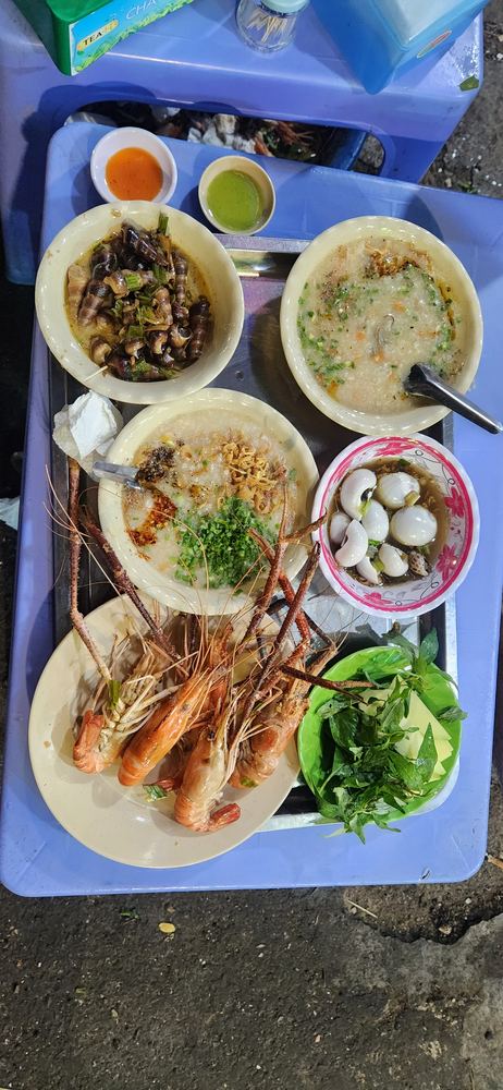 유튜브 소개 해산물 노점 (이름 미상)