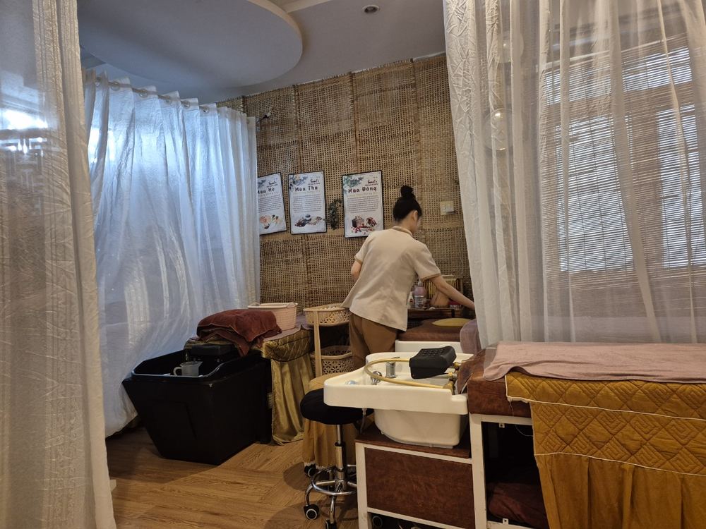 웰니스 스파 꾸이년