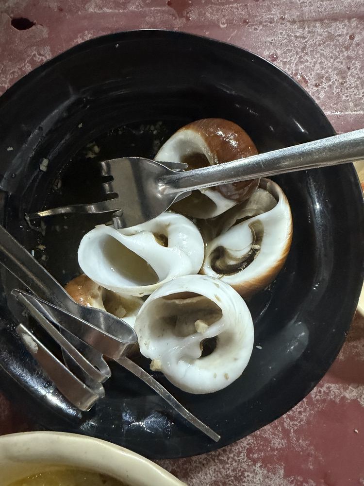 응옥헌꽁쭈아 조개골목 노점 (옥칸 위쪽)