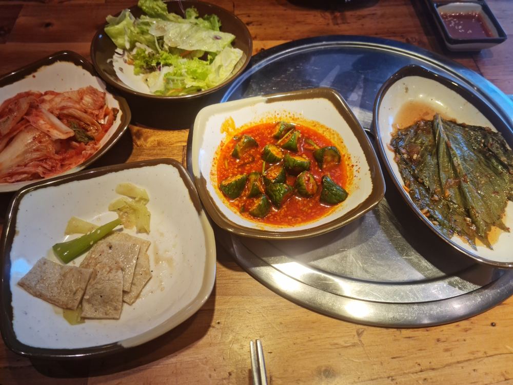 꾸이년 한식당 (대표: 고기하우스)