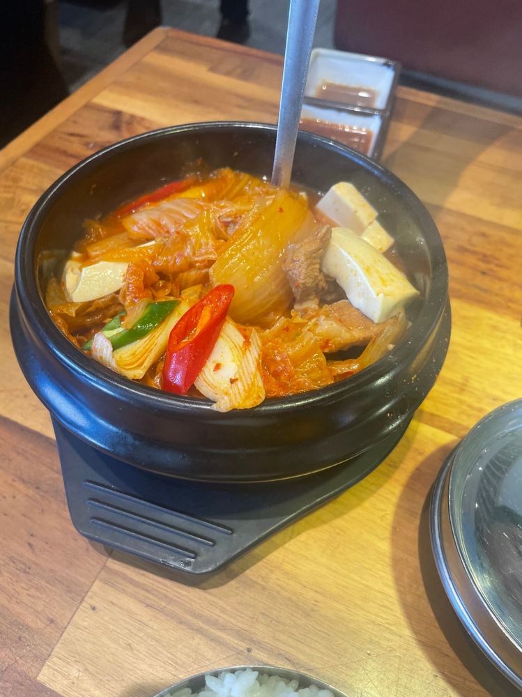 꾸이년 한식당 (대표: 고기하우스)