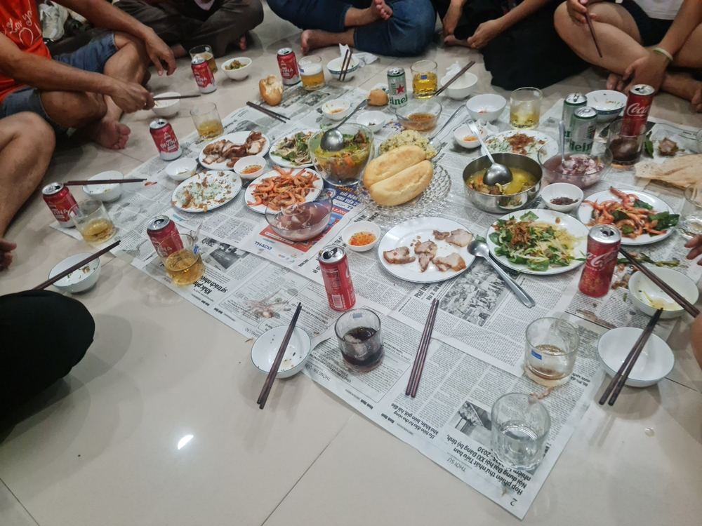 꾸이년 뗏(설) 명절 풍경