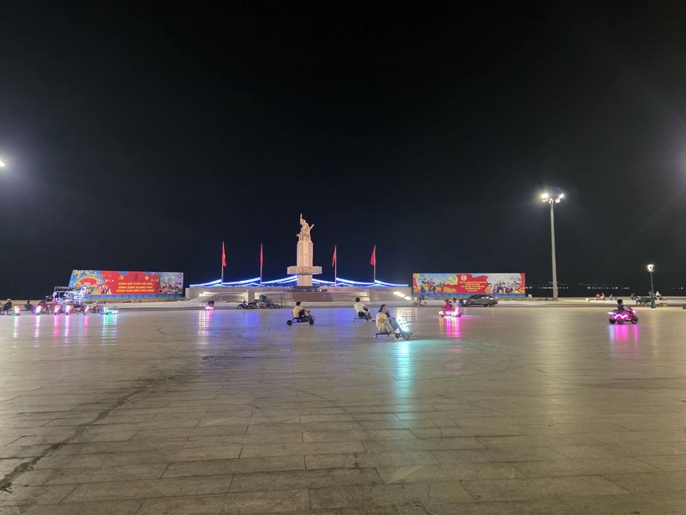 해변 광장 아동 전동카 대여
