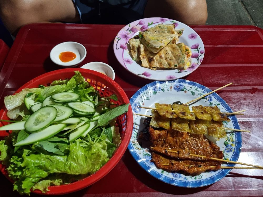 뚜이호아 해변 반짱느엉 노점